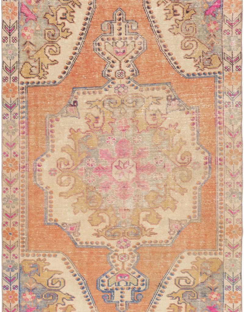 Surya One of A Kind 3'4 x 5'7 Rug