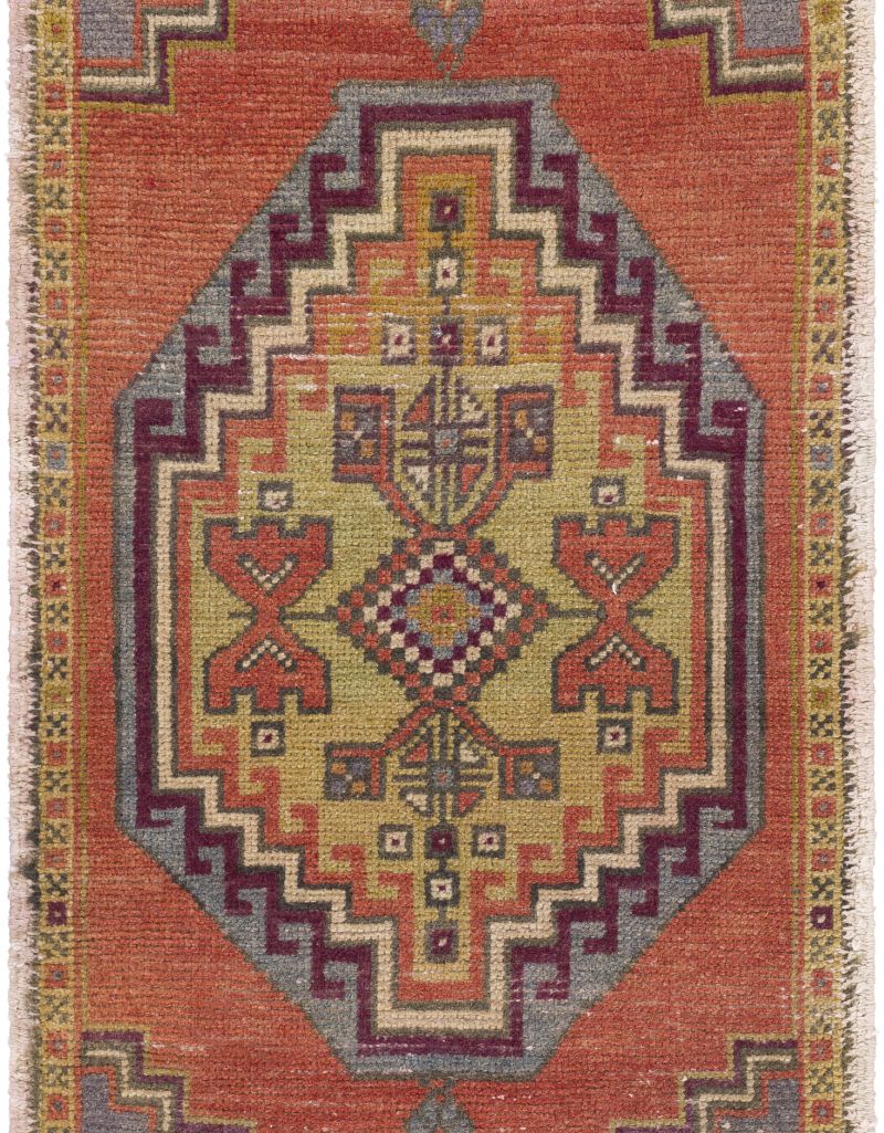 Surya One of A Kind 3'4 x 5'7 Rug