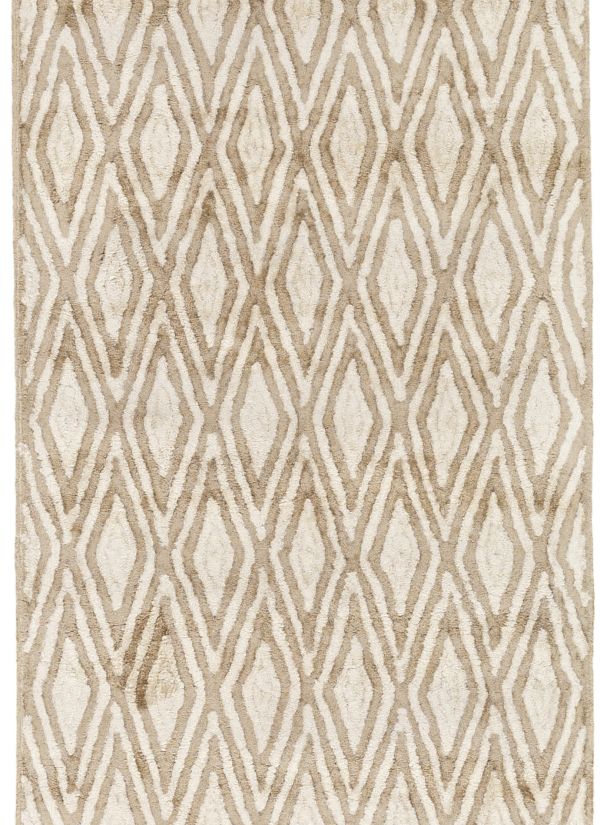 Surya Quartz Qtz-5013 Collection