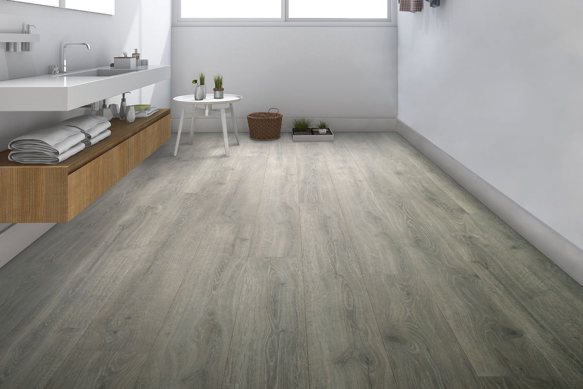 Laminate Flooring | Mohawk Revwood Plus ANTIQUE CRAFT Cotton Knit Oak