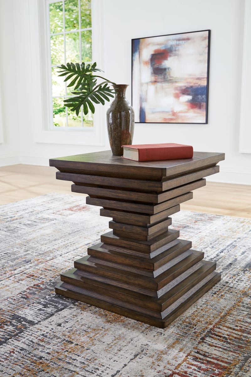 Hannodream End Table - Warm Brown