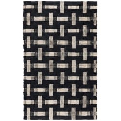 Preston - 2.6' x 8' Rug - Black/Ivory