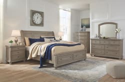 Lettner - Light Gray - 6 Pc. - Dresser, Mirror, Chest, Queen Sleigh Bed with 2 Storage Drawers