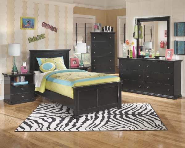 Maribel - Black - 8 Pc. - Dresser, Mirror, Chest, Twin Panel Bed, 2 Nightstands