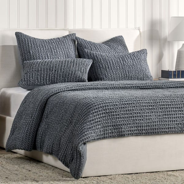 Colmar - Queen Quilt - Marina Blue