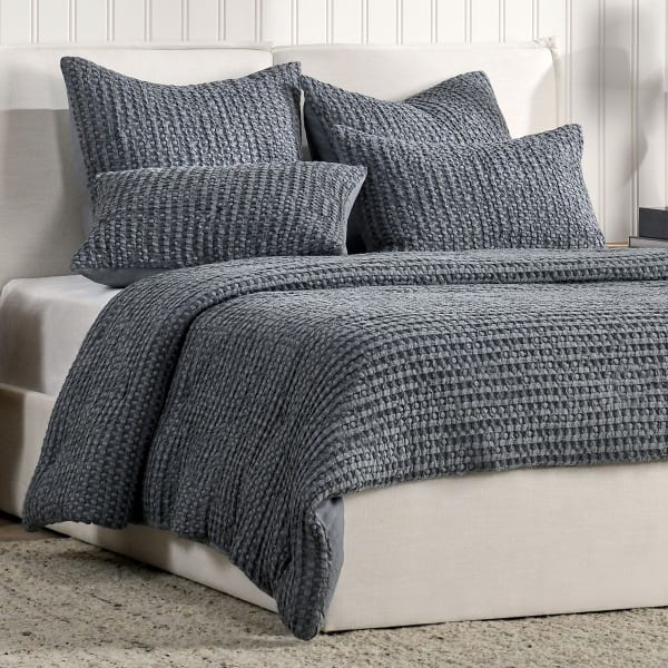 Colmar - King Quilt - Marina Blue