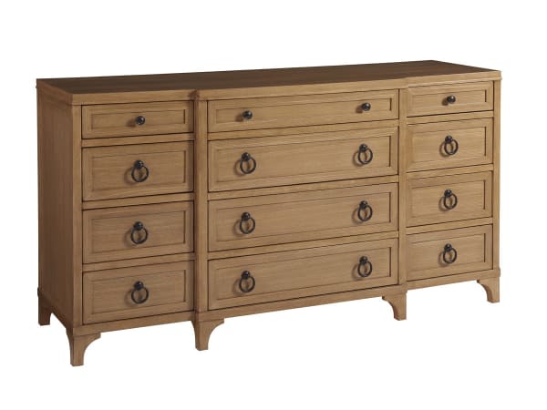 Newport - Garnet Breakfront Dresser - Light Brown