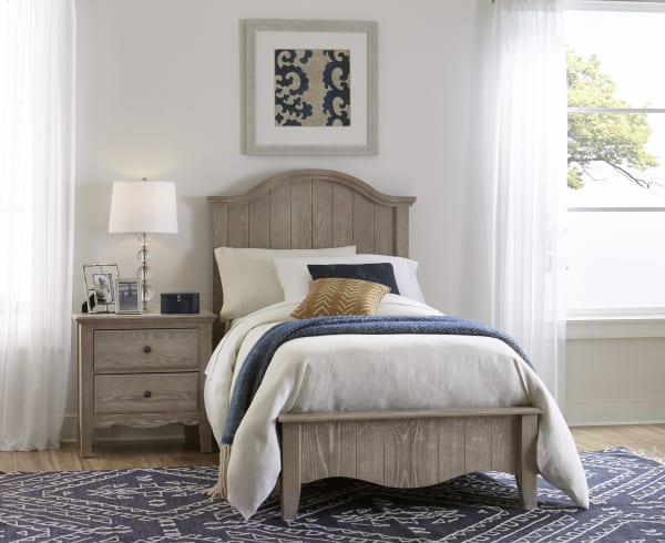 Casual Retreat - Twin Arch Bed