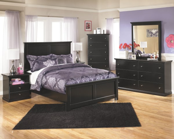 Maribel - Black - 8 Pc. - Dresser, Mirror, Chest, Full Panel Bed, 2 Nightstands