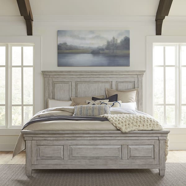 Heartland - Queen Panel Bed (Raised Panels Headboard / Footboard) - White