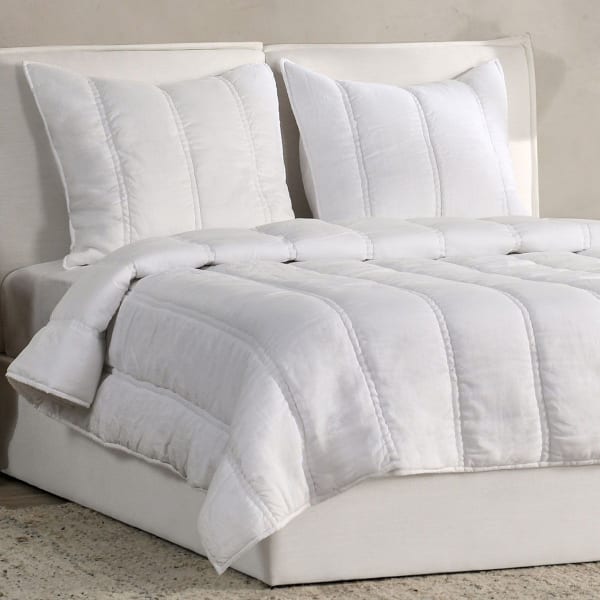 Rowen - 3 Piece Queen Quilt Set - Cloud