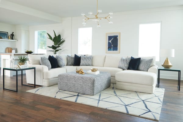 Polaris - 3 Piece Sectional With Comfort Coil Seating, 9 Included Accent Pillows And Included Cocktail Ottoman (Right Side Facing Chaise)