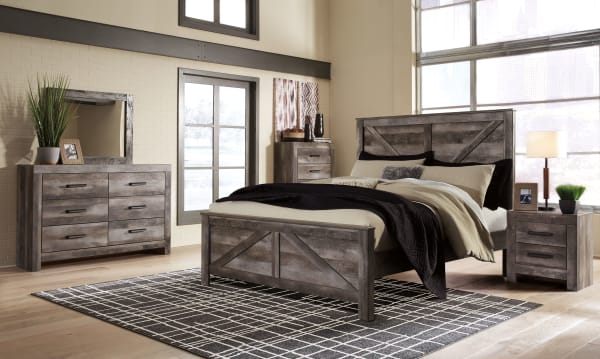 Wynnlow - Gray - 5 Pc. - Dresser, Mirror, King Crossbuck Panel Bed