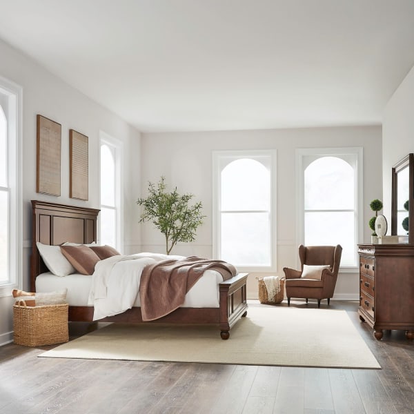 Rustic Traditions - 3 Piece Bedroom Set (Queen Panel Bed, Dresser & Mirror) - Cherry