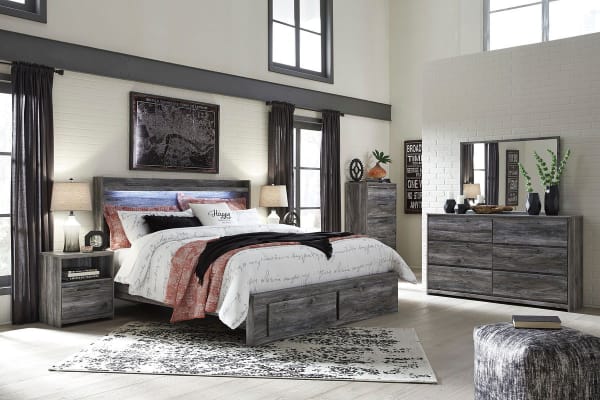Baystorm - Gray - 6 Pc. - Dresser, Mirror, King Panel Bed with 2 Storage Drawers