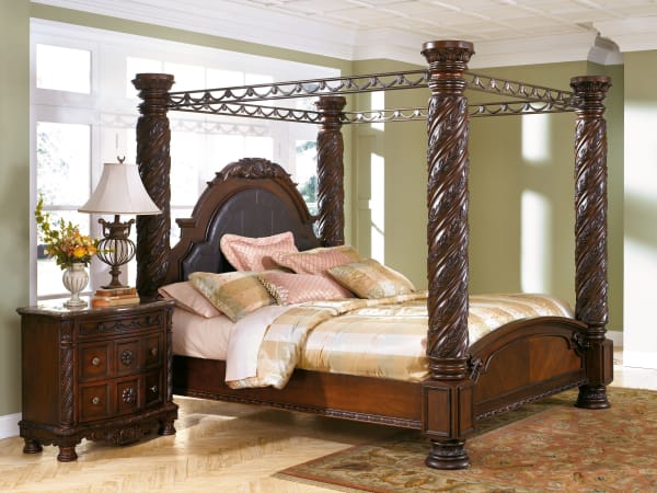 North Shore - Dark Brown - California King Poster Bed With Canopy
