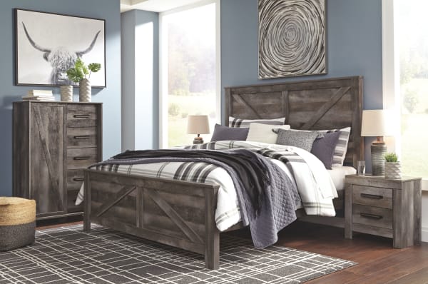Wynnlow - Gray - 4 Pc. - Dressing Chest, Queen Crossbuck Panel Bed