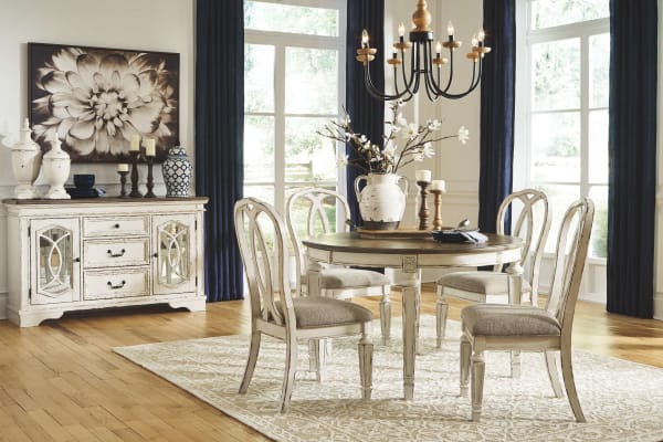 Realyn - White - 5 Pc. - Extension Table, 4 Ribbon Back Side Chairs