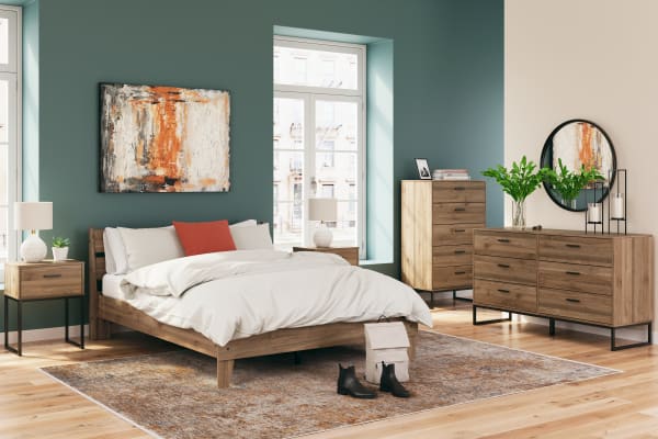 Deanlow - 3 Pc. - Dresser, Queen Platform Panel Bed - Honey