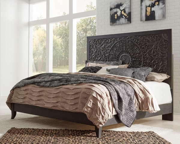 Paxberry - Black - King Panel Bed