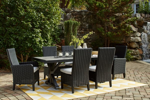 Beachcroft - 7 Pc. - Outdoor Dining Table, 4 Side Chairs, 2 Arm Chairs - Black / Light Gray