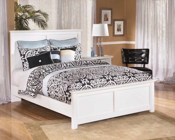 Bostwick Shoals - White - Queen Panel Bed