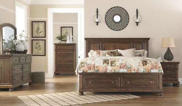 Flynnter - Medium Brown - 6 Pc. - Dresser, Mirror, Queen Panel Bed With 2 Storage Drawers, Nightstand