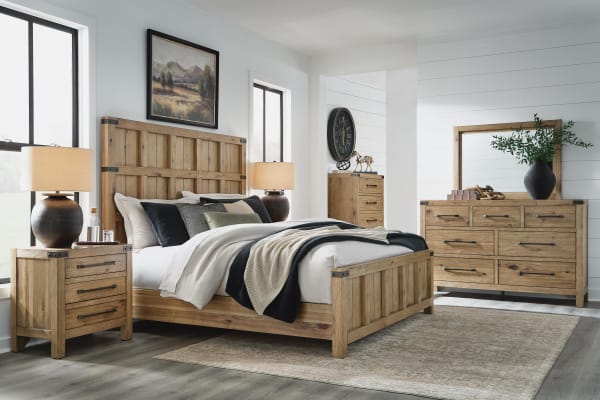 Ridgester - 7 Pc. - Dresser, Mirror, King Panel Bed, 2 Nightstands - Light Brown