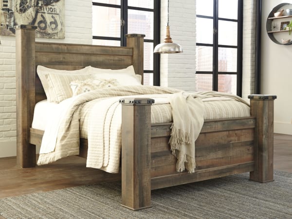 Trinell - Brown - Queen Poster Bed