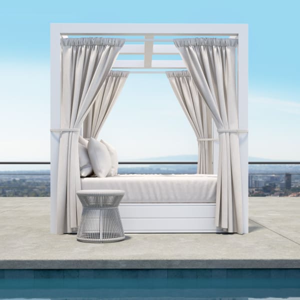 Newport - Resort King Daybed, No Welt - Cast Silver / White