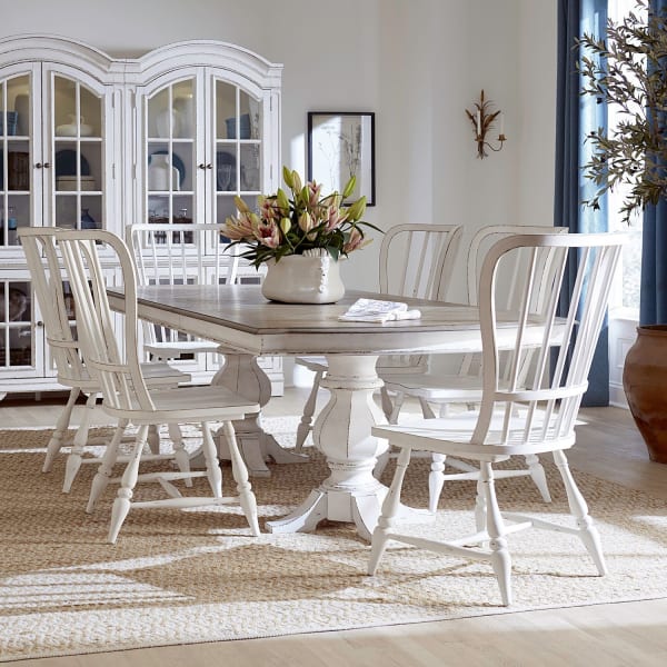 Magnolia Manor - 7 Piece Double Pedestal Table Set - White