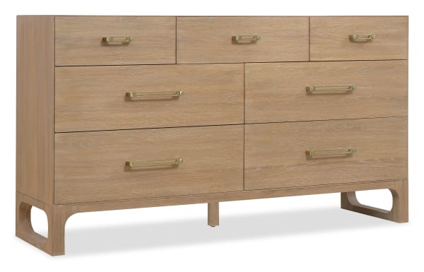 Banyon Bay - Seven Drawer Dresser - Light Brown
