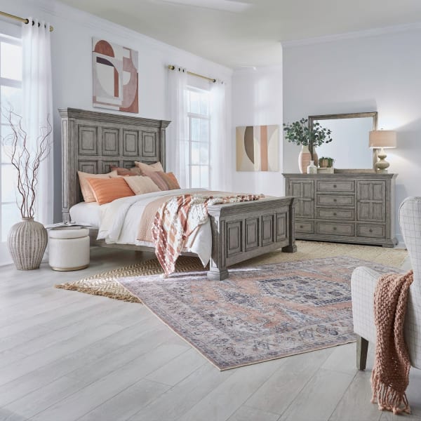 Big Valley - 3 Piece Bedroom Set (King Panel Bed, Dresser & Mirror) - Gray