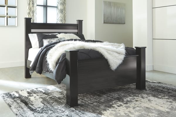 Starberry - Black - Queen Poster Bed