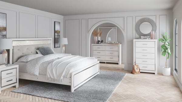 Altyra - White - 7 Pc. - Dresser, Mirror, King Panel Bed, 2 Nightstands