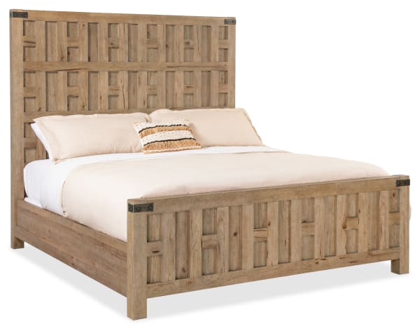Vineyard Row - King Panel Bed - Light Brown