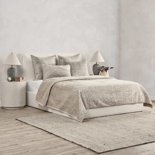 Bari - 2 Piece Velvet Twin Quilt Set - Pebble