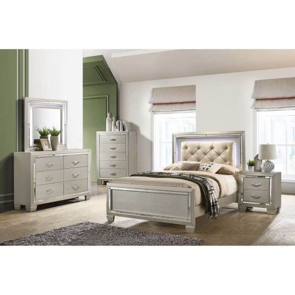 Platinum - Youth Twin Platform 4 Piece Bedroom Set - Сhampagne