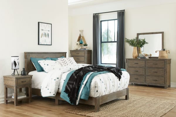 Shamryn - Grayish Brown - 4 Pc. - Dresser, Mirror, Chest, Full Panel Bed
