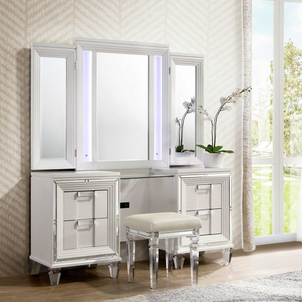 Twenty Nine - 3 Piece Vanity Set - White