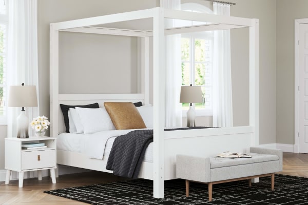 Aprilyn - White - Queen Canopy Bed