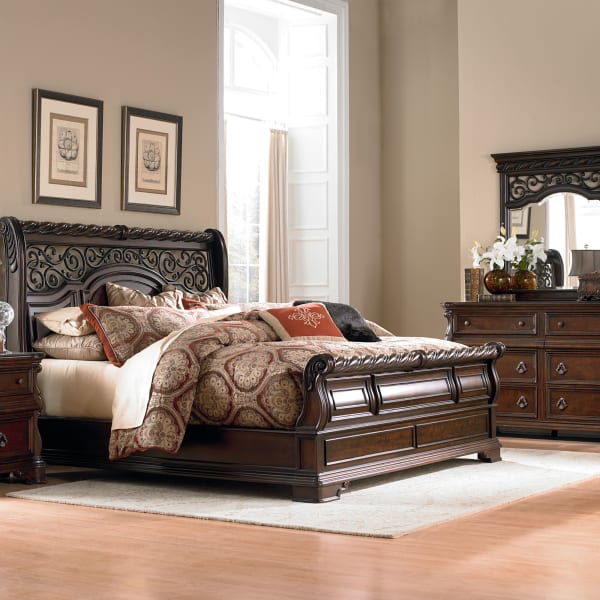 Arbor Place - 3 Piece Bedroom Set (Queen Sleigh Bed, Dresser & Mirror) - Dark Brown