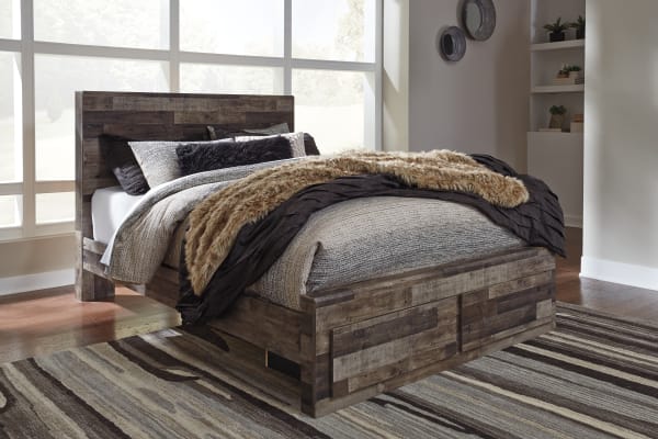 Derekson - Queen Panel Bed With 2 Storage Drawers - Multi Gray