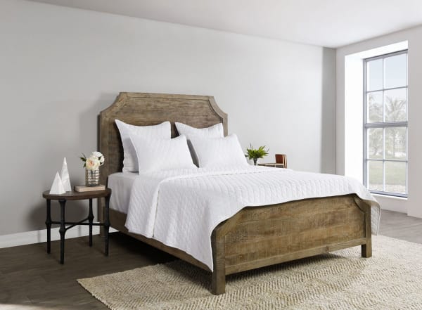 Lana And Vintage Lana - Vintage Lana 4 Piece King Quilt Set - White