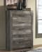 Wynnlow - Gray - 5 Pc. - Dresser, Mirror, Chest, King Panel Bed