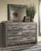 Wynnlow - Gray - 5 Pc. - Dresser, Mirror, Chest, Queen Panel Bed
