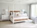Laguna - Strand Poster Bed 6/0 California King - White