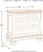 Flynnter - Medium Brown - 6 Pc. - Dresser, Mirror, King Panel Bed, Nightstand