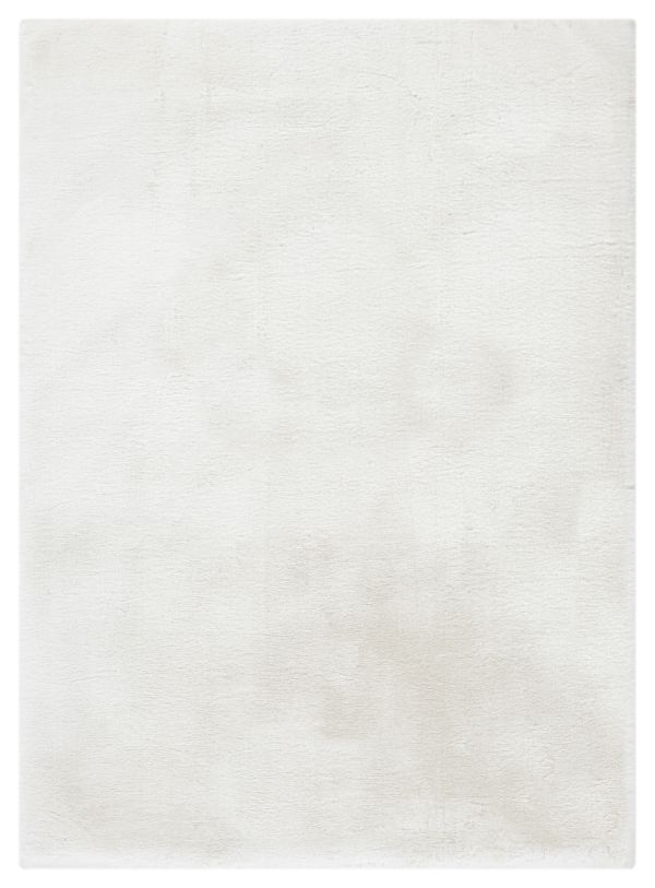 Lavish Solid Plush White 104'6" x 1'4"