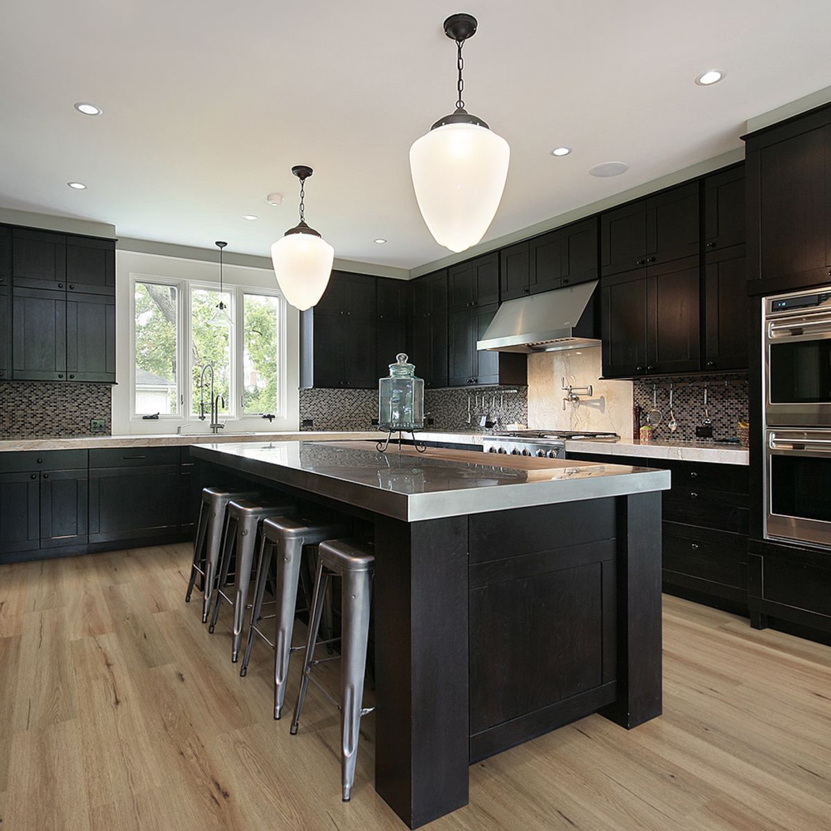 Luxury Vinyl | REWARD GEMCORE TOPAZ MANHATTAN | Flooring Liquidators